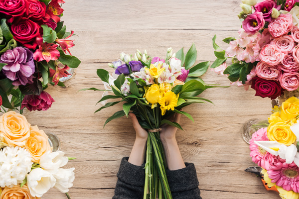 Flores para decoração de casamento e buquês de noiva