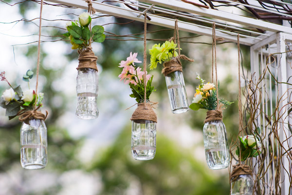 Decoração suspensa - casamento no jardim