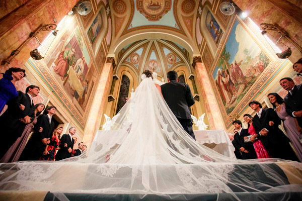 Foto de casamento na igreja católica - Anderson Nascimento fotógrafo